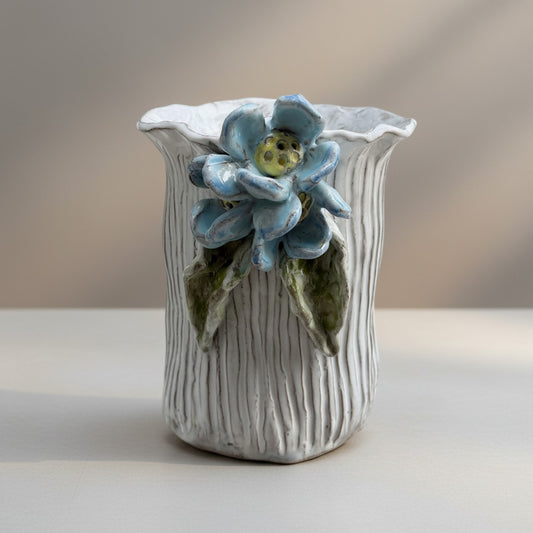 Utensil Holder Blurred Lines w/3 Flowers & 2 Leaves
