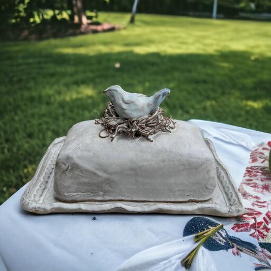 Butter Dish w/1 Bird on Nest