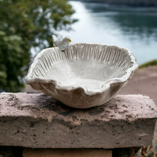 Corner Dip Bowl w/Bird