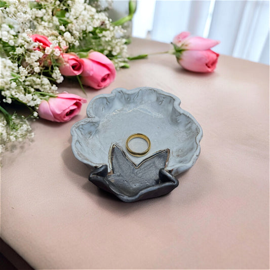 Cotton Boll Ring Dish 4"