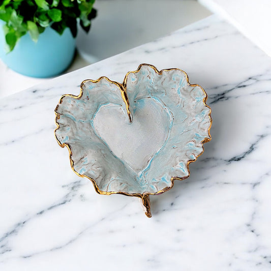 Dani Heart Blue w/22K Gold Rim Medium Approx. 9" X 8" X 2.5"