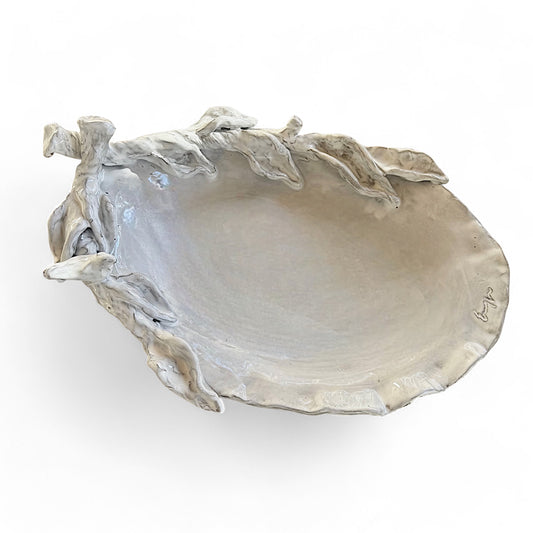 Woodstock Server Medium All White Approx. 16.5" X 11"