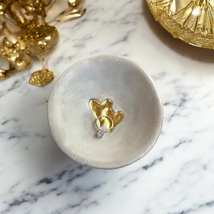 2 Hearts Ring Dish 24K Gold Luster Hearts & Easel Bundle
