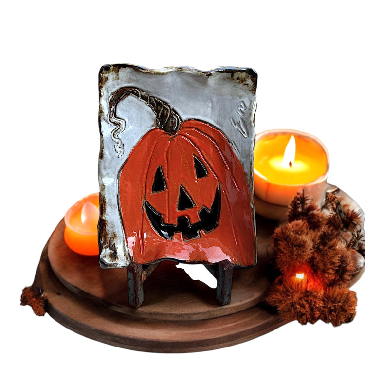 Jack-O'-Lantern 5" X 6½" Tray & Iron Easel Bundle