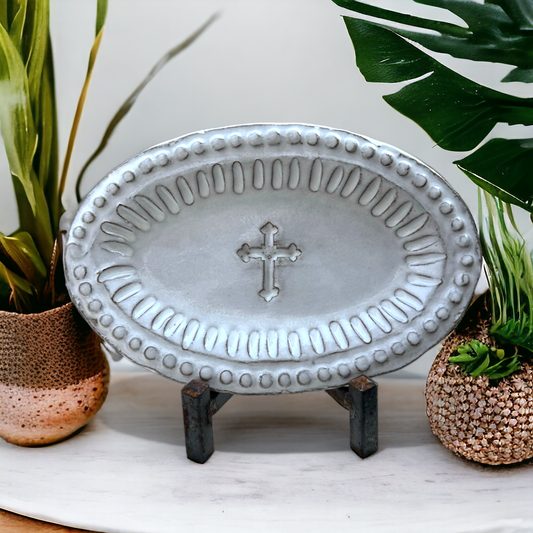 Oval Cross Tray Montgomery 6"