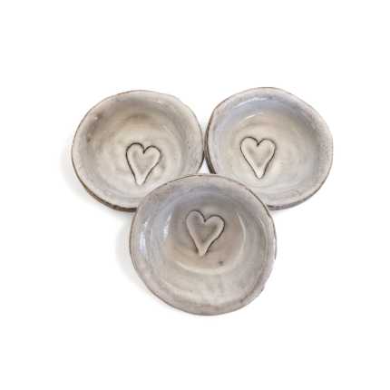 Mini Ring Dish w/Heart Antique White 2"