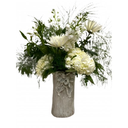 Vase 10" X 7" w/3 Flowers, 2 Leaves