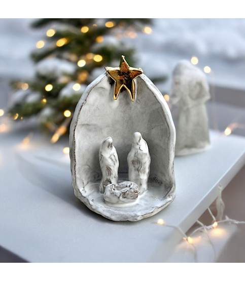 Nativity Antique White w/22K Gold Star Small